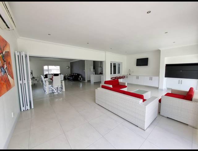3 BEDROOM HOUSE SOLD IN SABLE HILLS